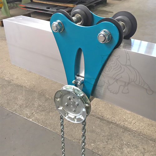 Aluminium-Portalkran mit Laufkatze, verfahrbar unter Last, höhenverstellbar und klappbar