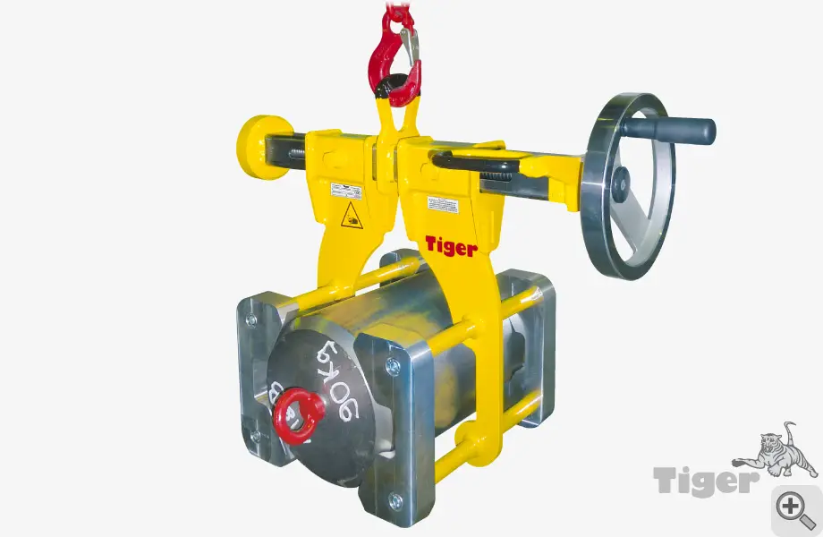 Produktbild von Tiger Sonder-Spindelgreifer mit Prismenbacken für liegende Spulen MB80, MB80_V1 und MB200 Serie Sonder-ST-SU-F tiger-spindelgreifer-st-su-010-295-215-f310-tigerhebezeuge