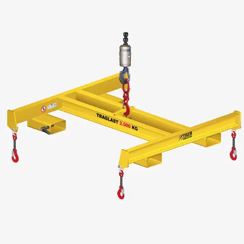 Produktbild von Tiger Sonder-Big-Bag-Staplertraverse mit vier Seitenhaken, Staplertaschen und Kranöse Serie Sonder-BBQ-2-1,2x1,14_GT-04_HK tiger-sonder-bigbag-traverse-mit-hakenketten-in-niedrigbauweise-serie-BBQ-GT-HK