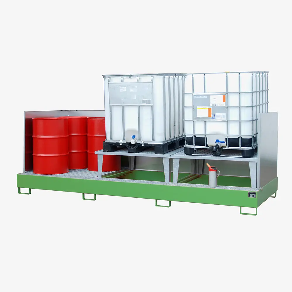 Auffangwanne mit Abfüllaufsatz für IBCs und Fässer – Stahlwanne zur Gefahrstoff-Lagerung