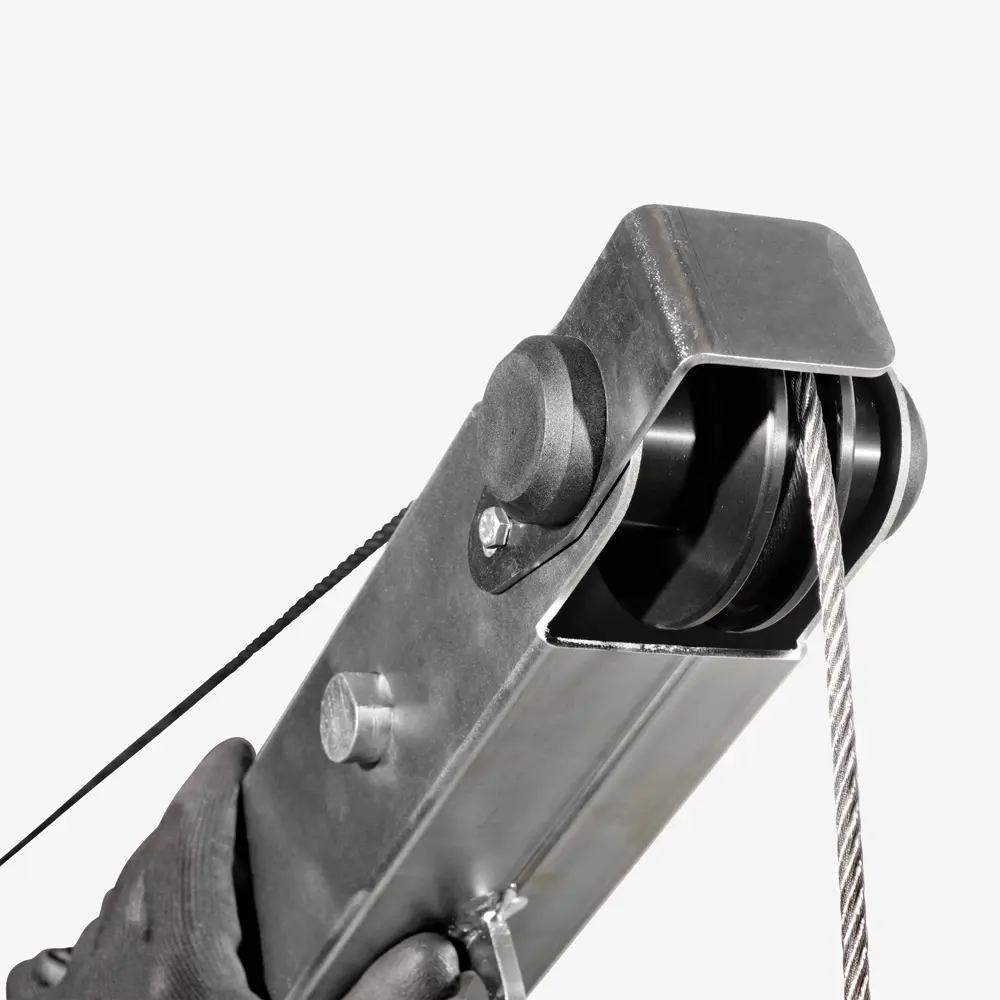 Drehkran Davit – modularer 360° Outdoor-Schwenkkran mit Seilwinde
