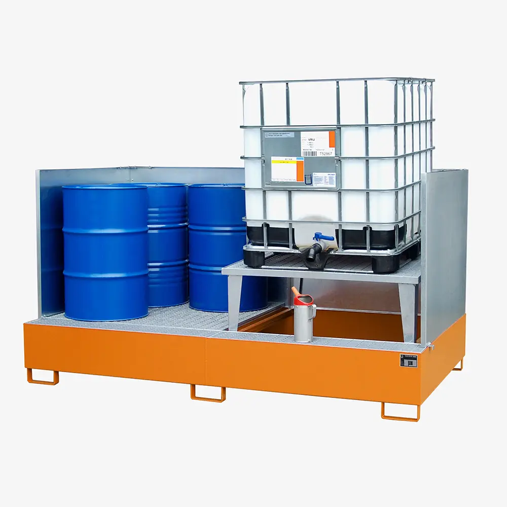 Auffangwanne mit Abfüllaufsatz für IBCs und Fässer – Stahlwanne zur Gefahrstoff-Lagerung